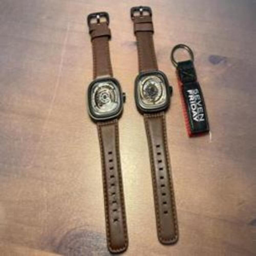 남성용 가죽 시계